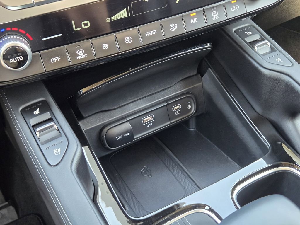 Used 2025 Kia Telluride EX AWD/4WD image 18