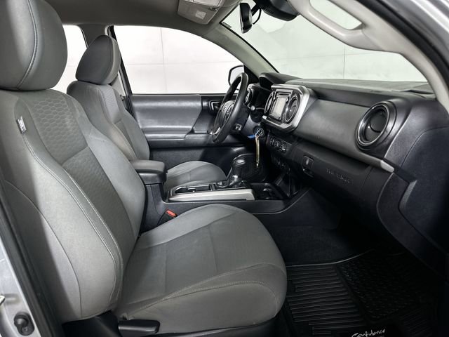 Used 2019 Toyota Tacoma SR5 RWD image 29