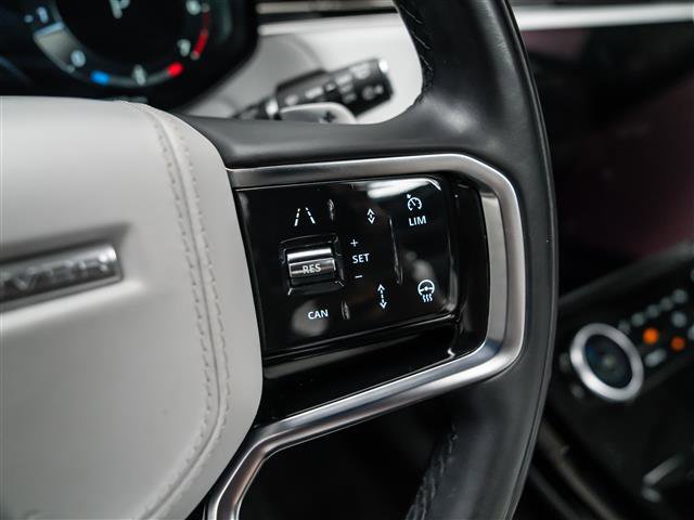 Used 2023 Land Rover Range Rover Sport SE image 17