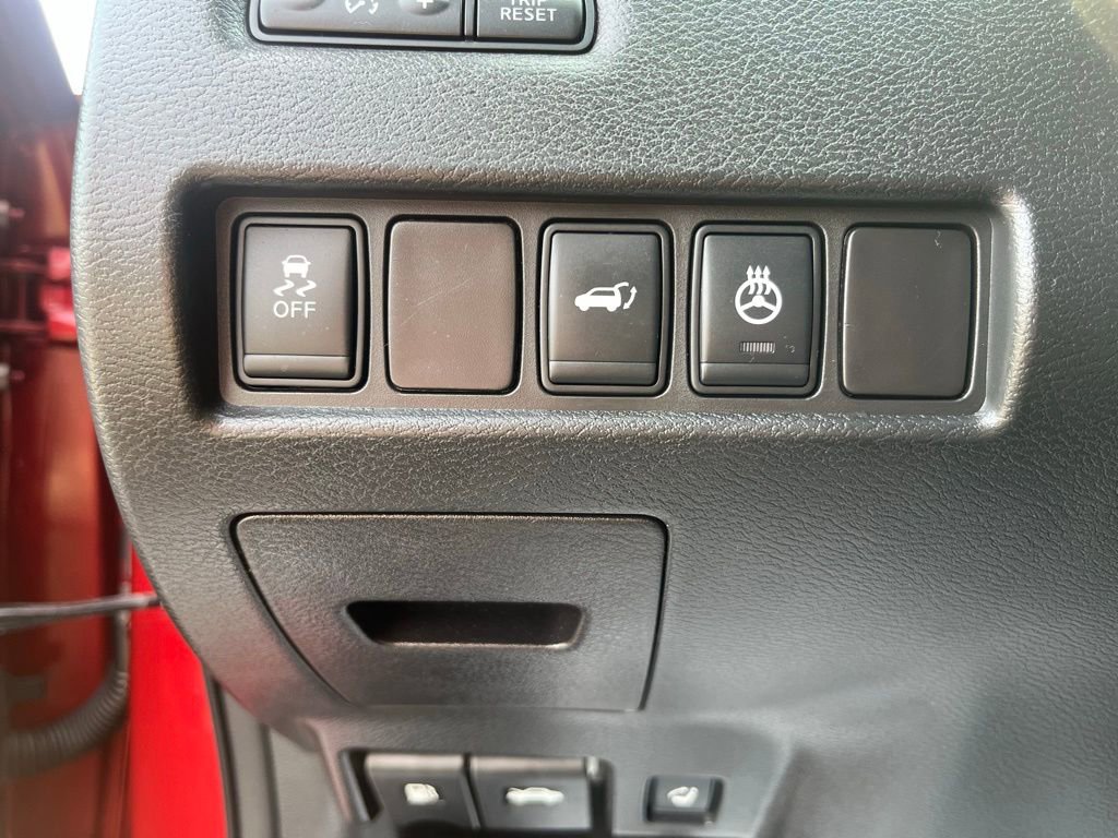 Used 2015 Nissan Murano Platinum FWD image 12