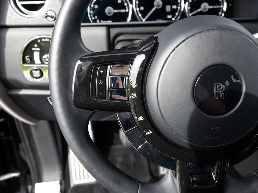 Certified 2021 Rolls-Royce Cullinan AWD/4WD image 38