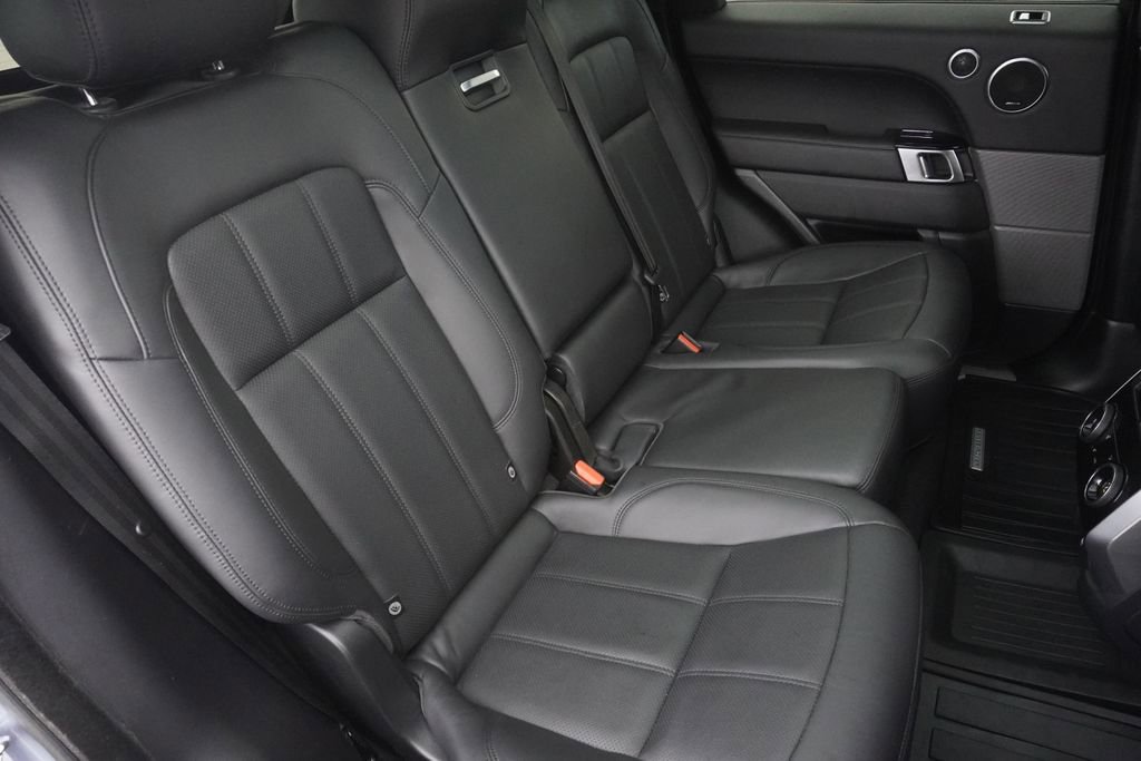 Used 2020 Land Rover Range Rover Sport HSE image 27
