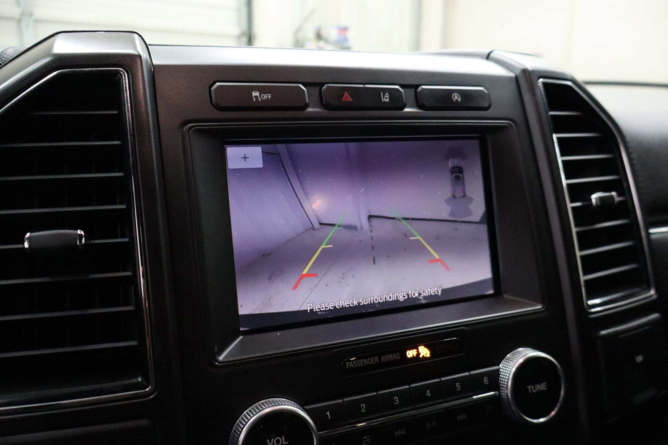 Used 2020 Ford Expedition Limited RWD image 26