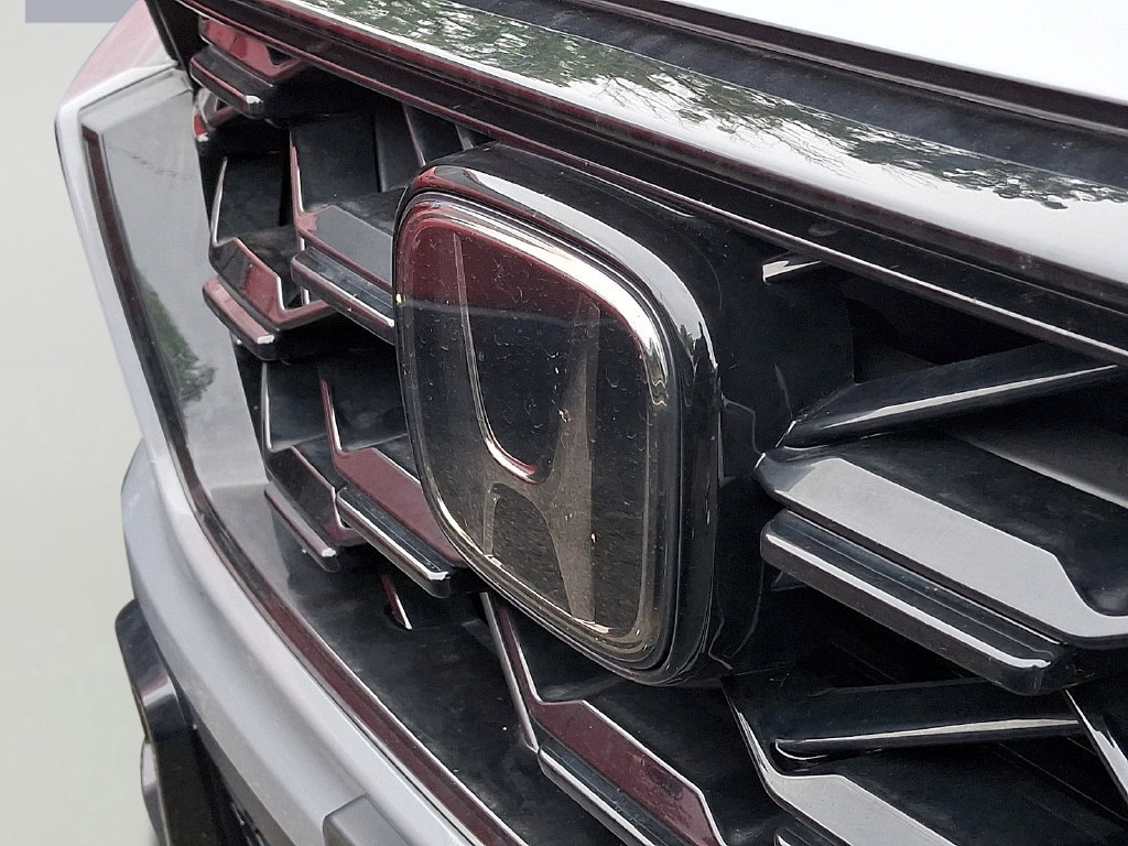 Used 2025 Honda CR-V Sport image 3