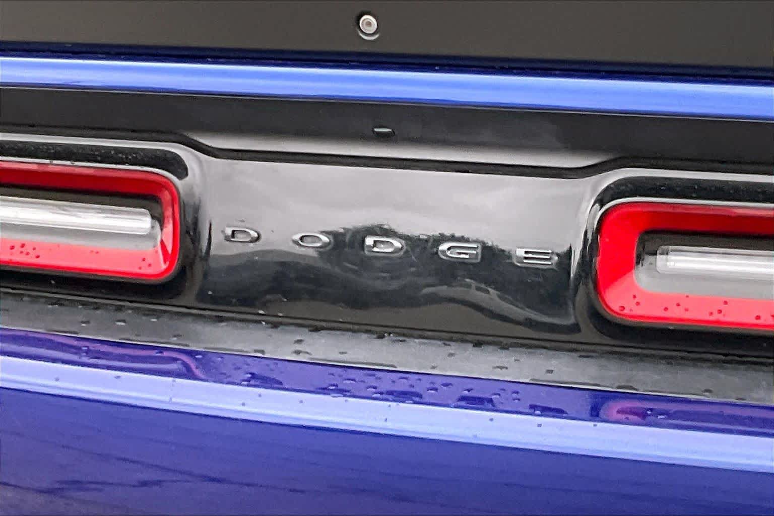 Used 2022 Dodge Challenger SXT w/ Plus Package RWD image 25