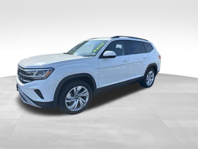 Used 2023 Volkswagen Atlas SE AWD/4WD image 3
