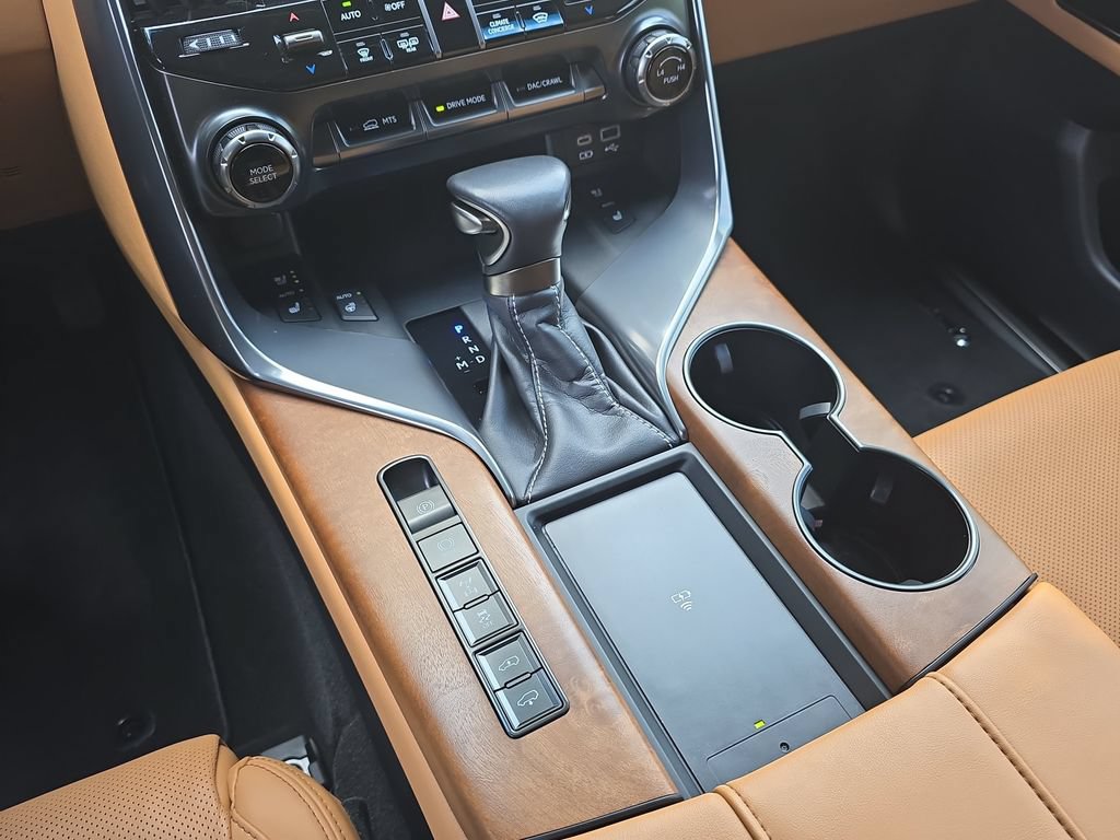 Certified 2024 Lexus LX 600 4WD w/ Appearance Package image 26