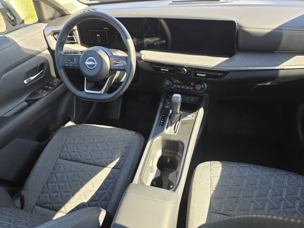 New 2026 Nissan Kicks SV w/ Cold Weather Package image 13