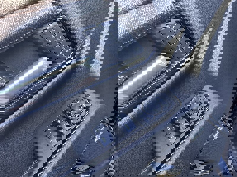 Used 2025 GMC Sierra 2500 AT4 w/ AT4 Premium Plus Package image 8