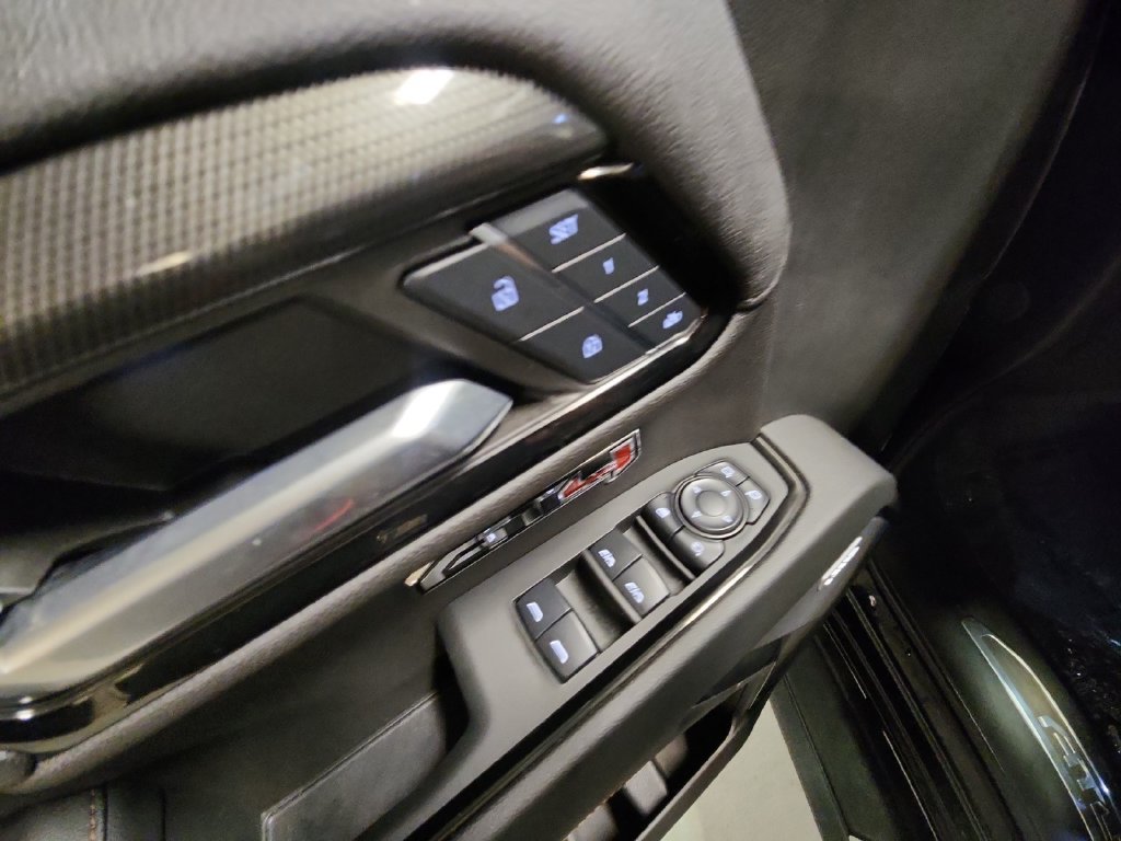 Certified 2024 GMC Sierra 1500 AT4 w/ Technology Package AWD/4WD image 38