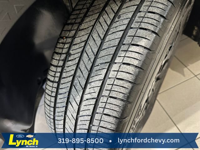 Used 2022 Hyundai Santa Cruz SEL Premium image 25