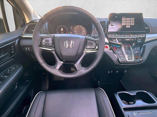 Used 2025 Honda Odyssey Touring image 7