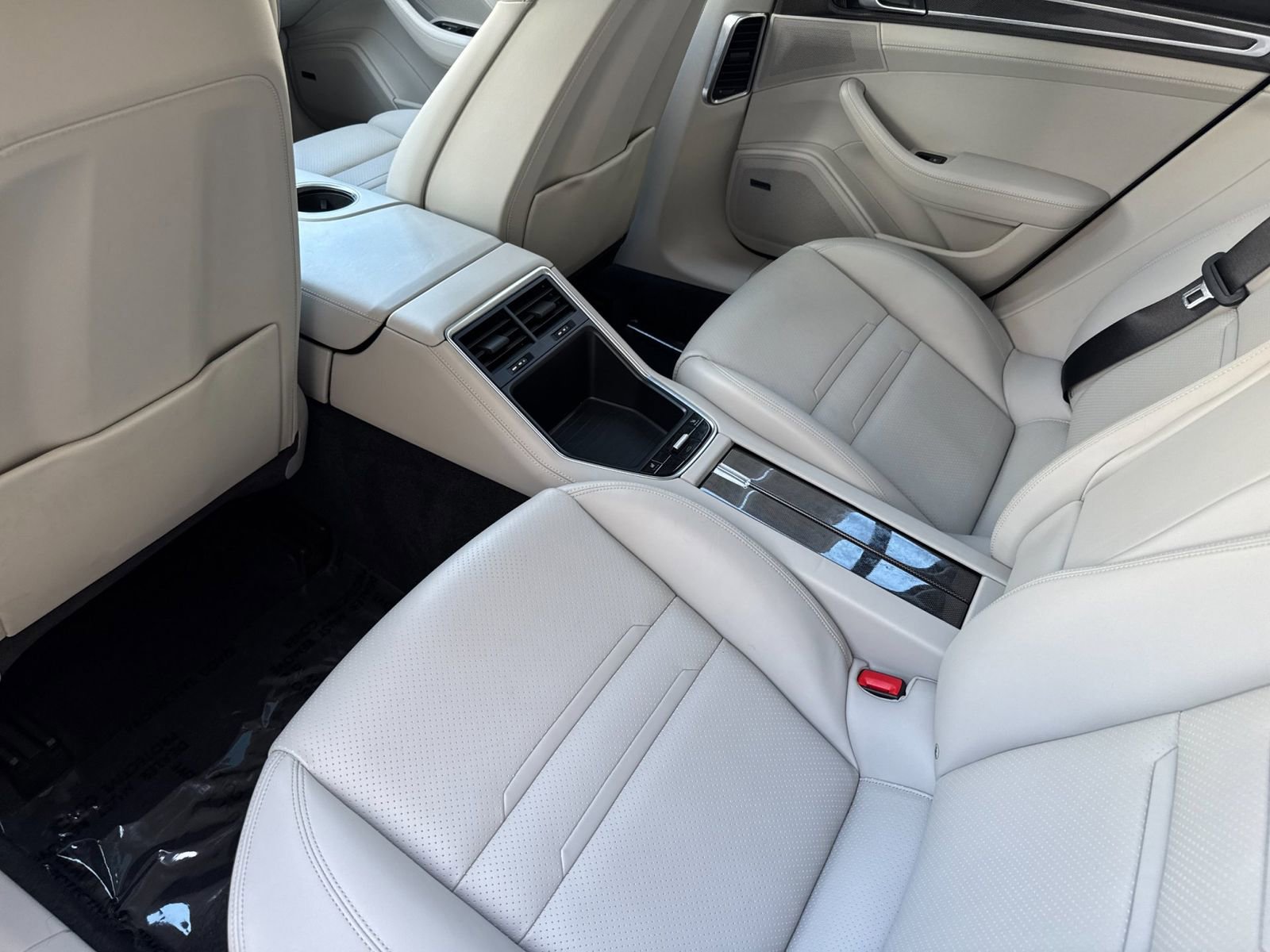 Certified 2017 Porsche Panamera Turbo image 14