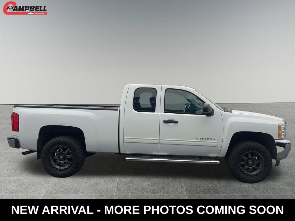 Used 2013 Chevrolet Silverado 1500 LT w/ All-Star Edition AWD/4WD image 6