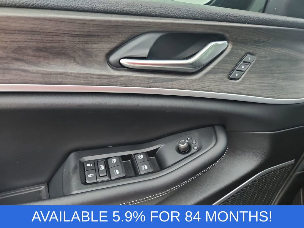 New 2026 Jeep Grand Cherokee Limited w/ Limited Altitude Package image 13