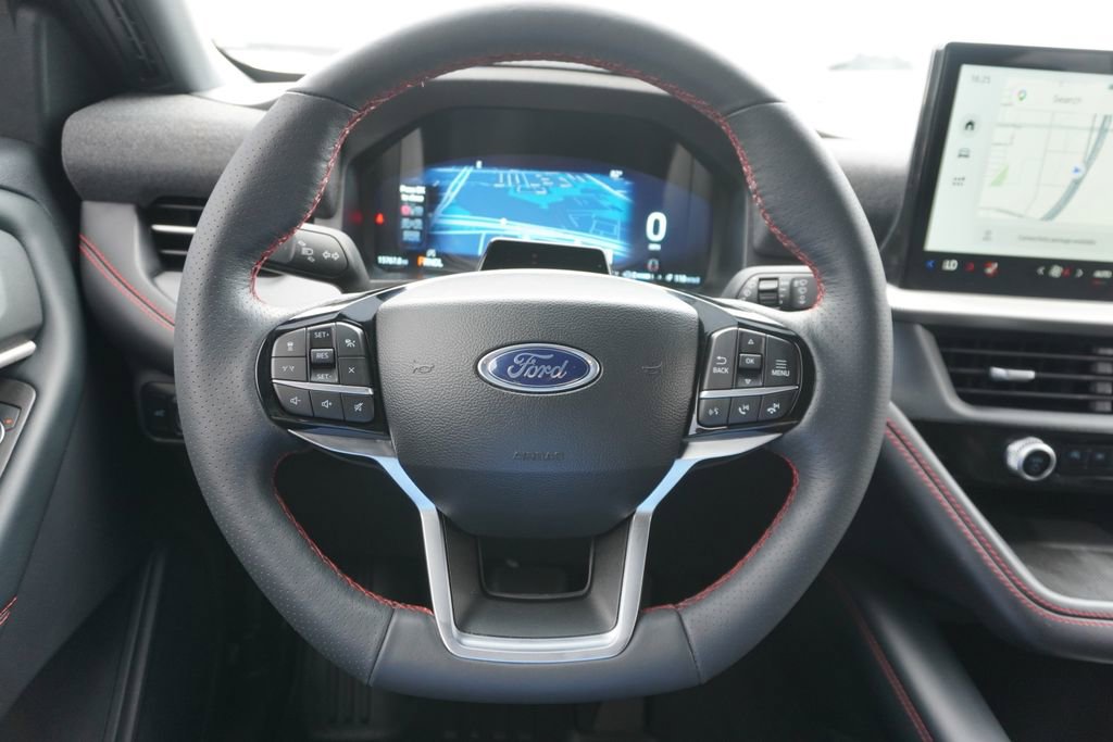 Certified 2025 Ford Explorer ST-Line AWD/4WD image 10