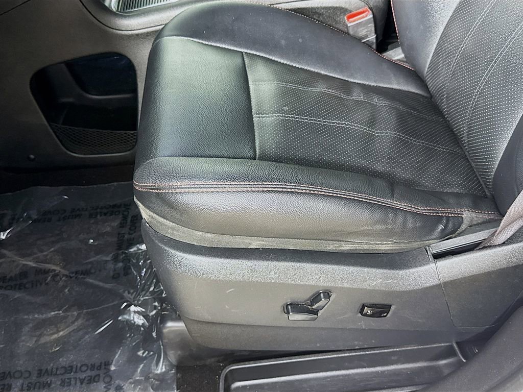 Used 2018 Dodge Grand Caravan GT FWD image 24