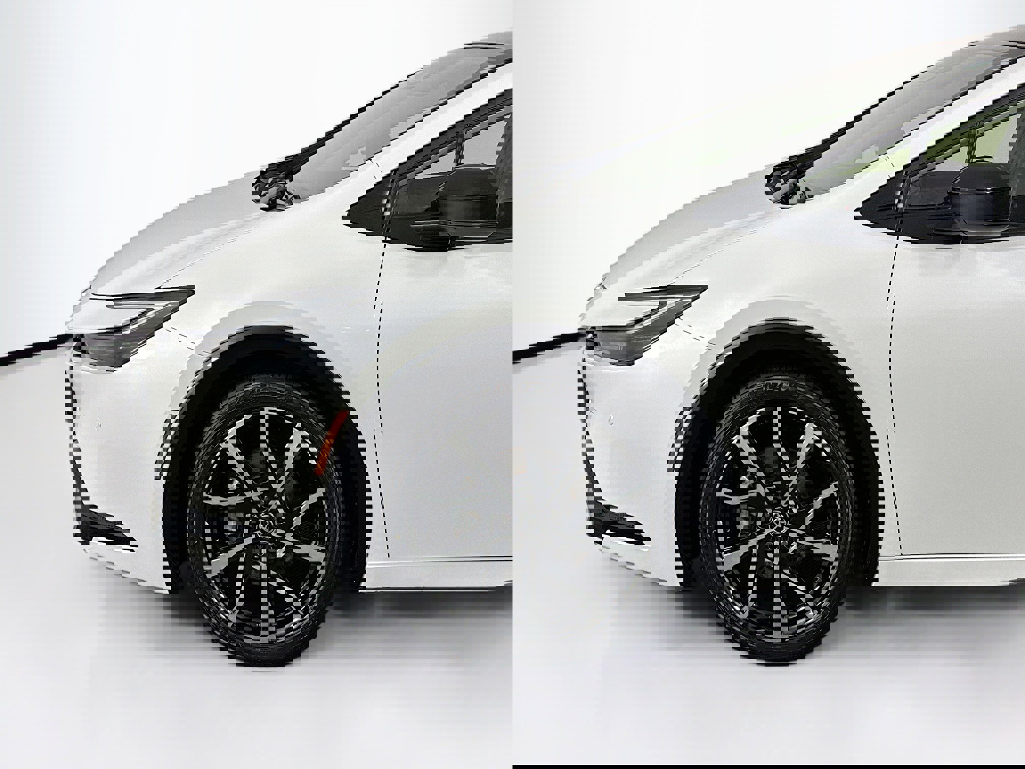 Used 2024 Toyota Prius Prime SE image 44