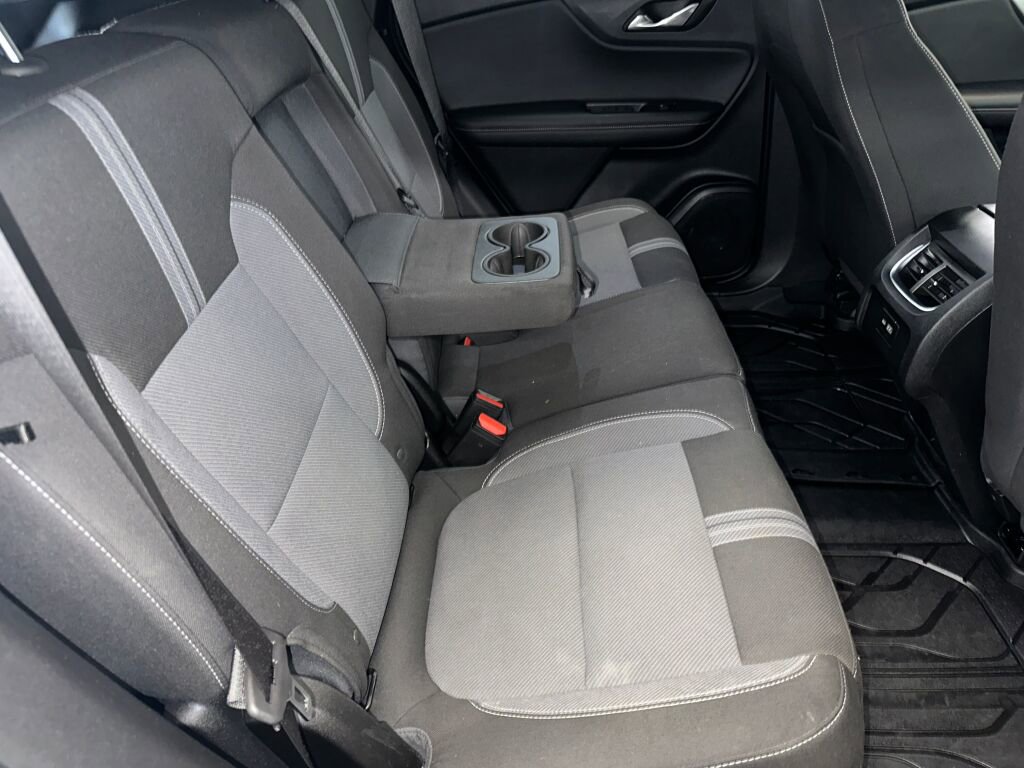 Used 2023 Chevrolet Blazer LT w/ Driver Confidence Package image 28