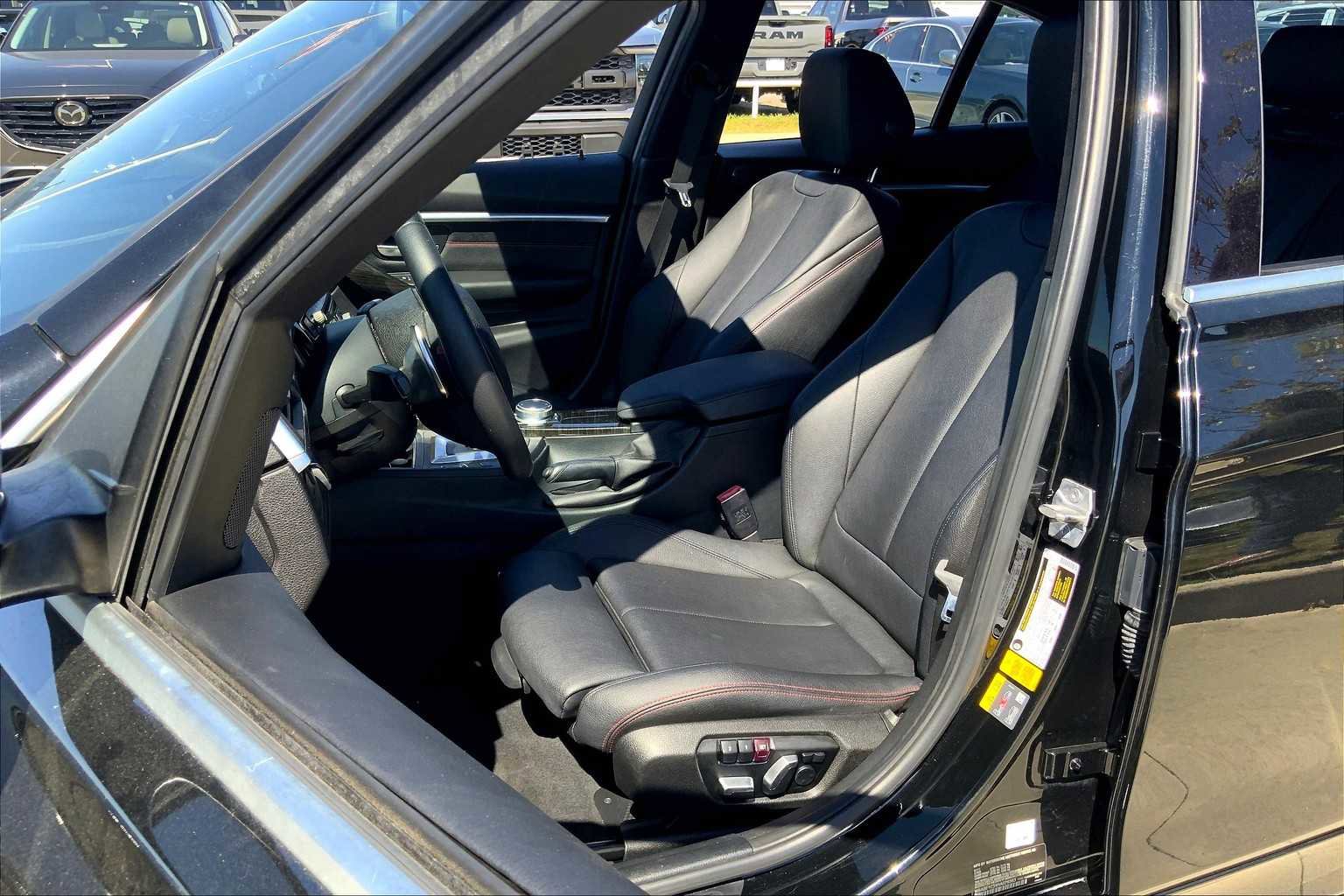 Used 2017 BMW 330e image 7