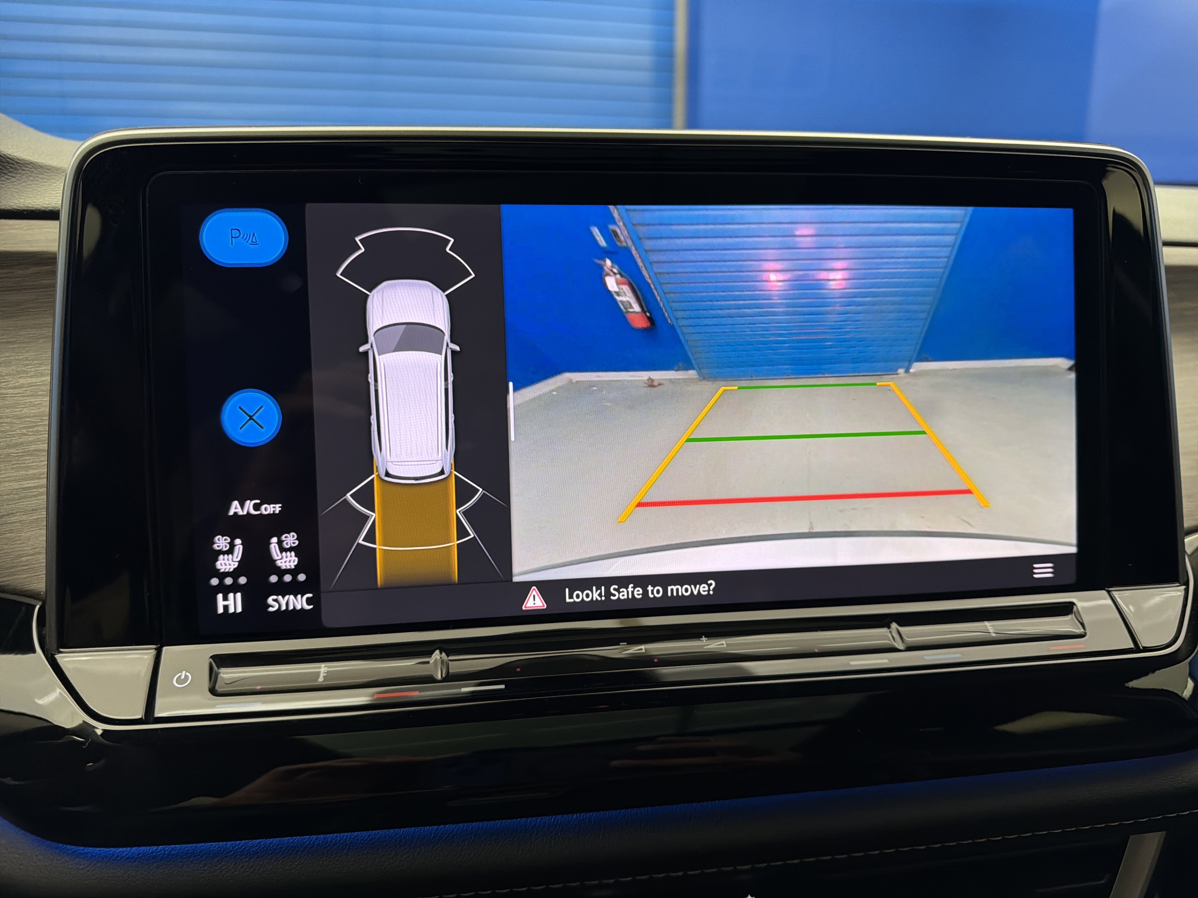 Used 2024 Volkswagen Atlas SEL image 21