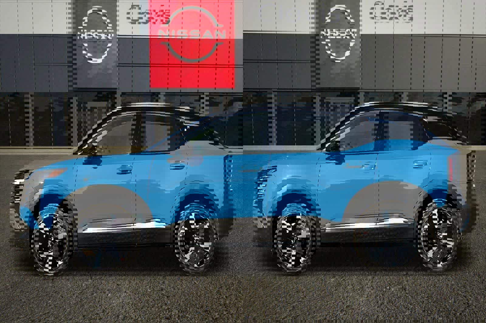 New 2026 Nissan Kicks SR image 6