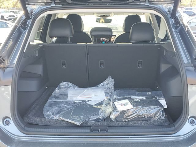 New 2026 Volkswagen Tiguan SE AWD/4WD image 8