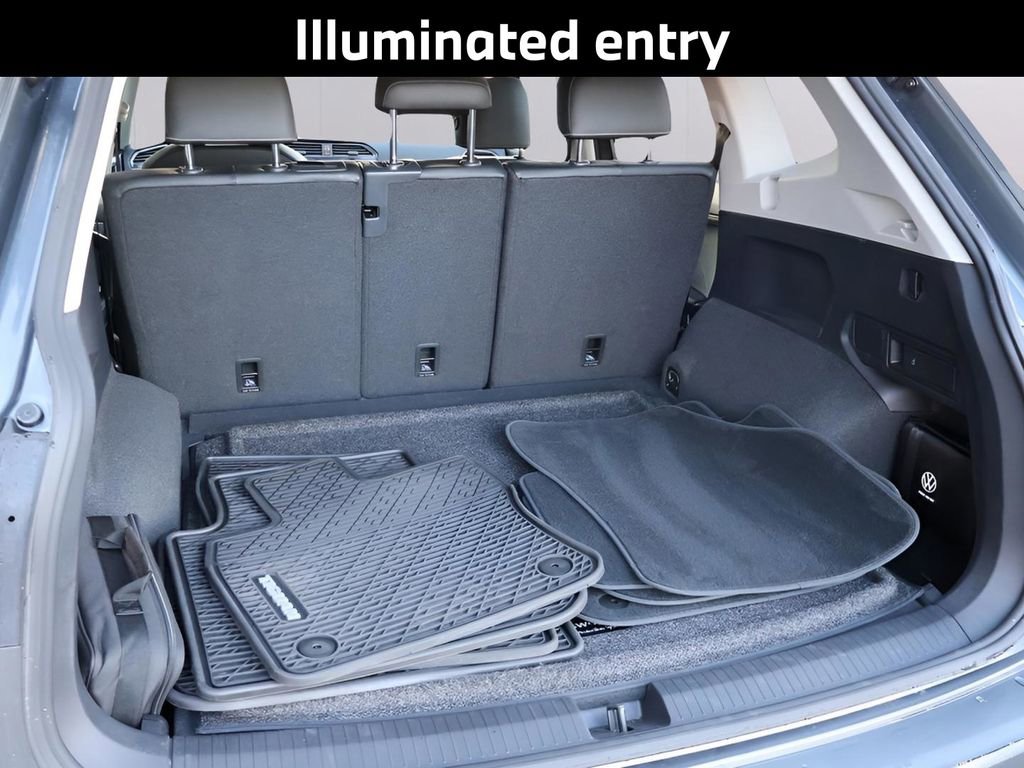 Used 2024 Volkswagen Tiguan SE image 19