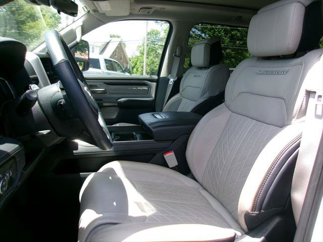 Certified 2025 RAM 1500 Tungsten w/ Off Road Group AWD/4WD image 7