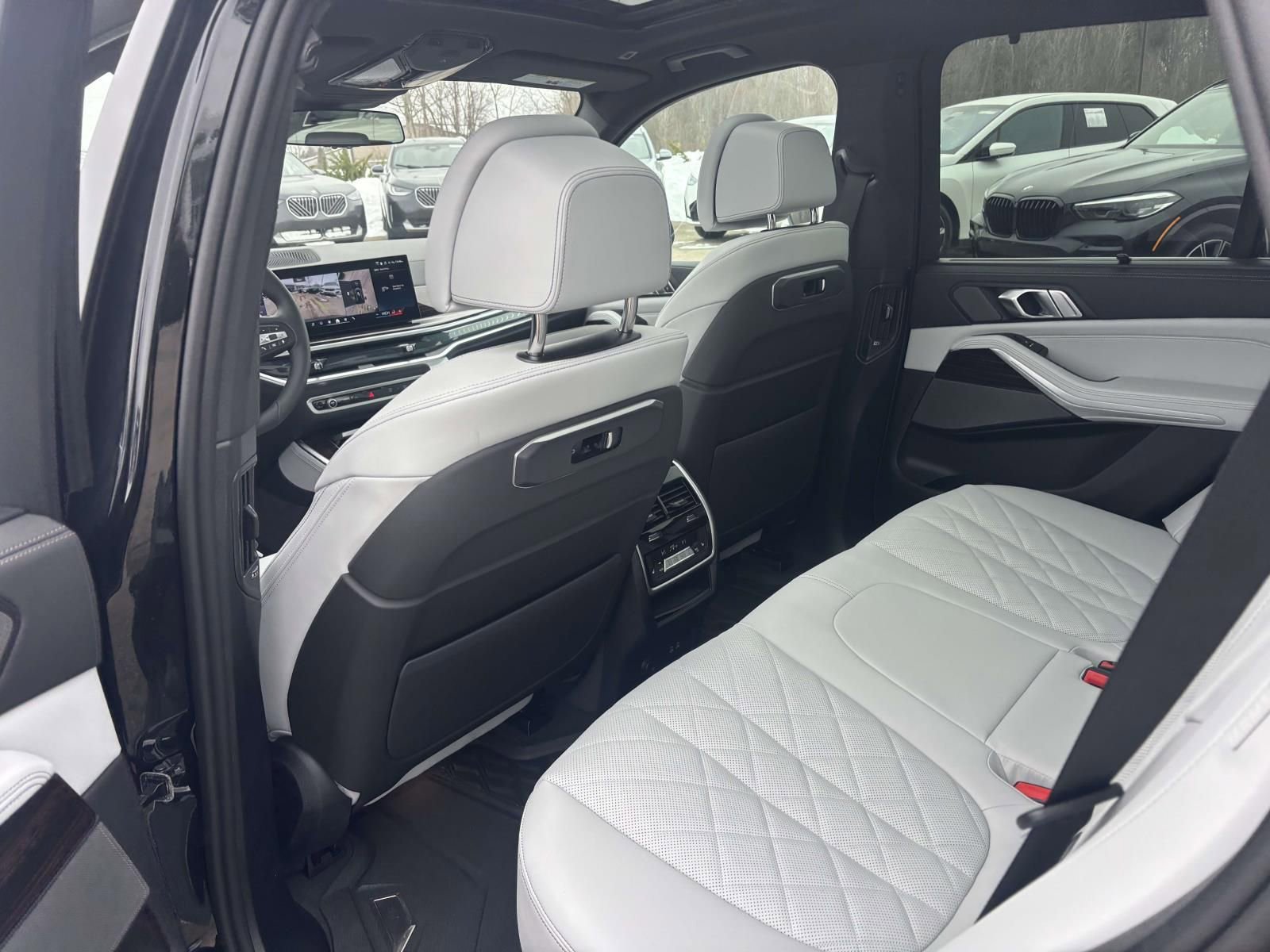 New 2026 BMW X5 xDrive40i AWD/4WD image 28