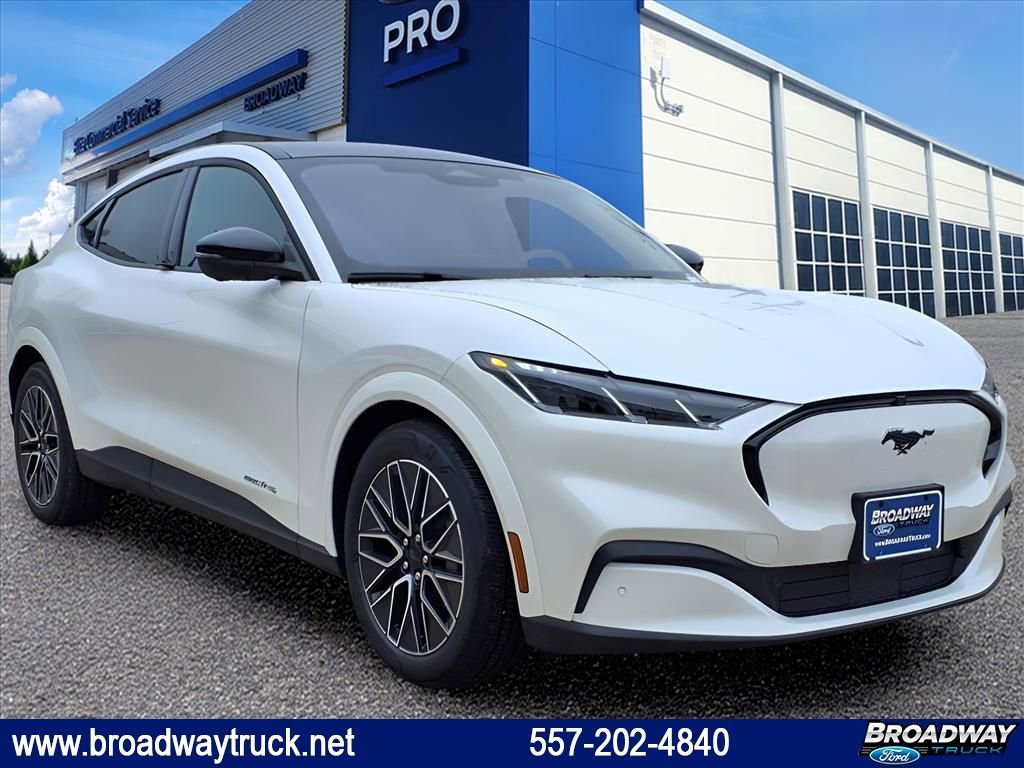 New 2025 Ford Mustang Mach-E Premium image 1