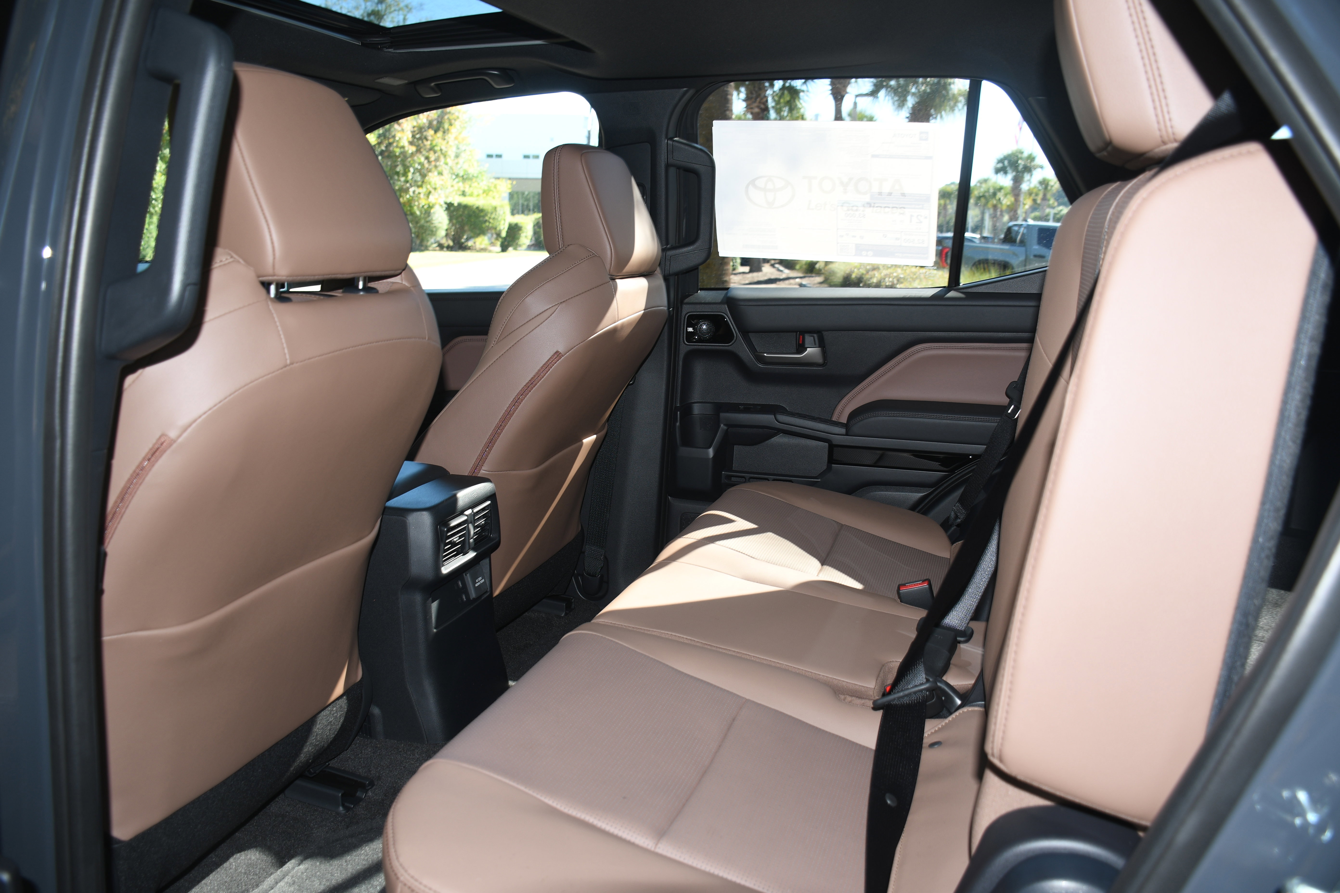 New 2025 Toyota 4Runner Limited image 8