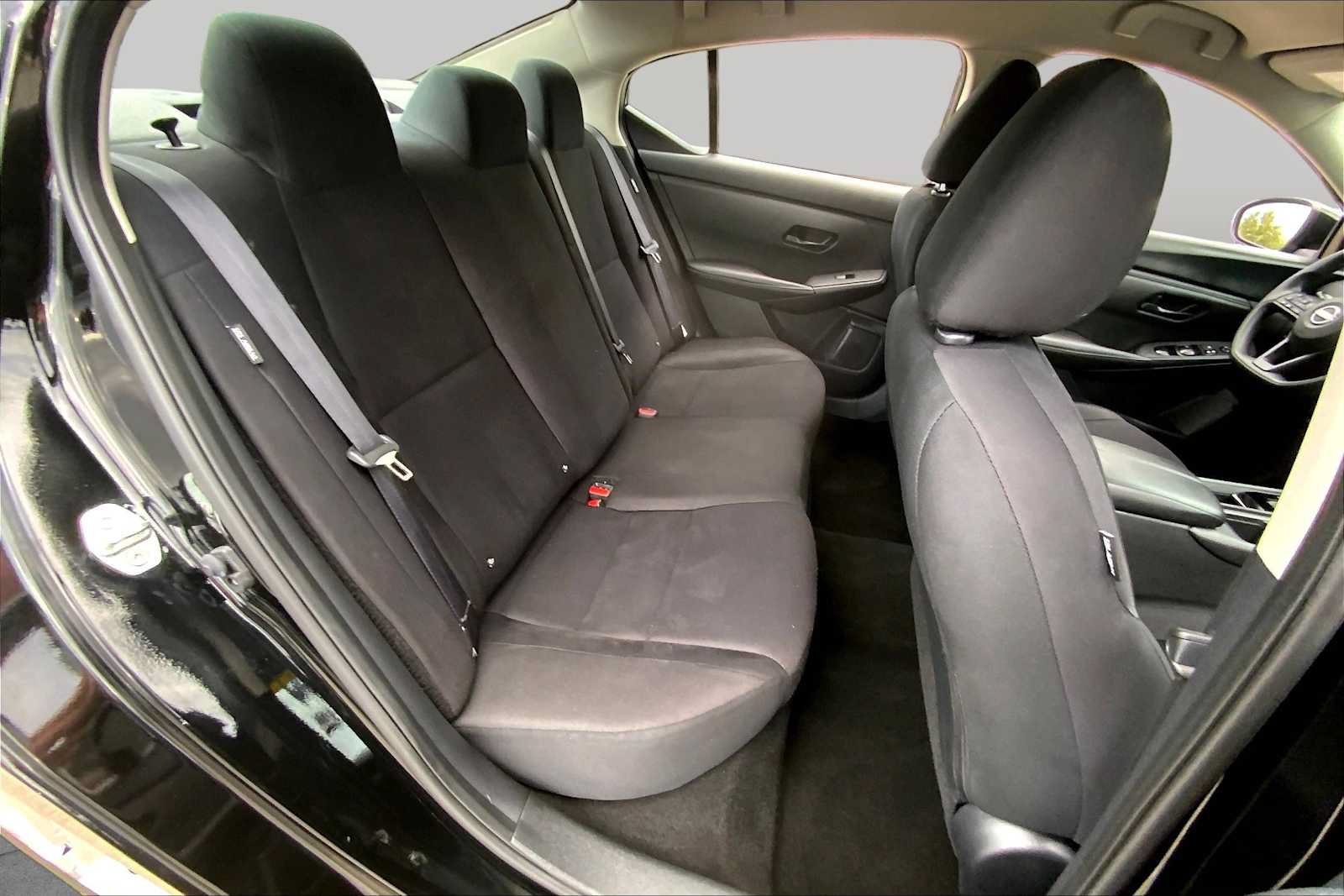 Used 2024 Nissan Sentra S FWD image 19