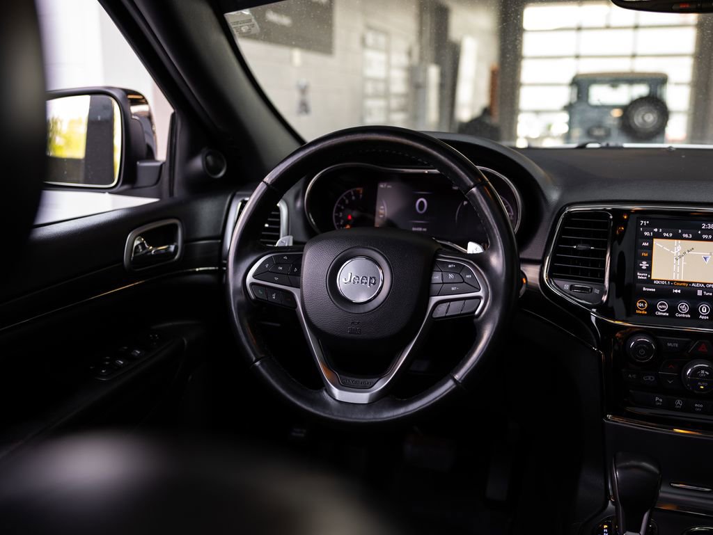 Used 2020 Jeep Grand Cherokee Limited X AWD/4WD image 15