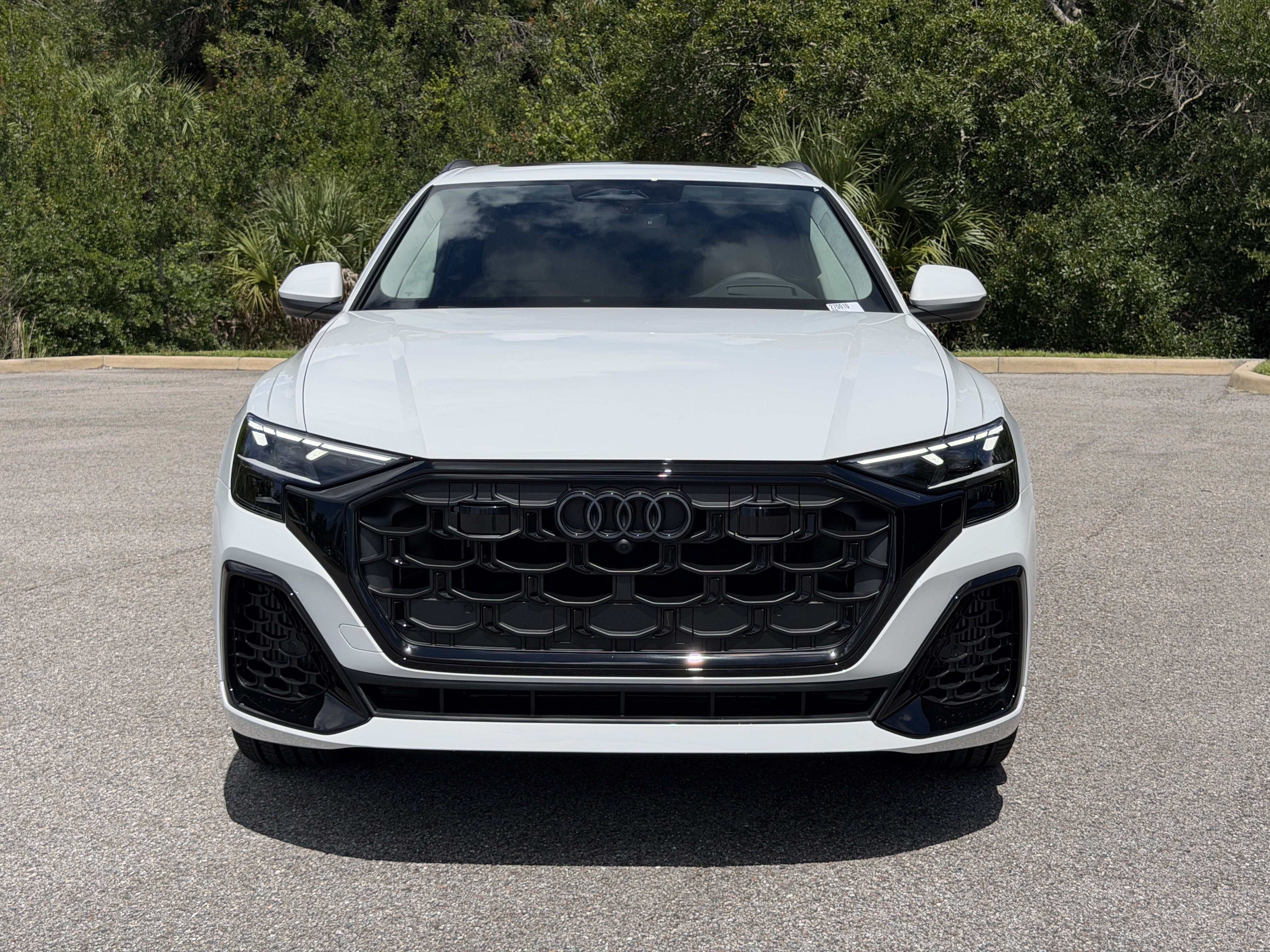 New 2027 Audi Q8 Prestige AWD/4WD image 2