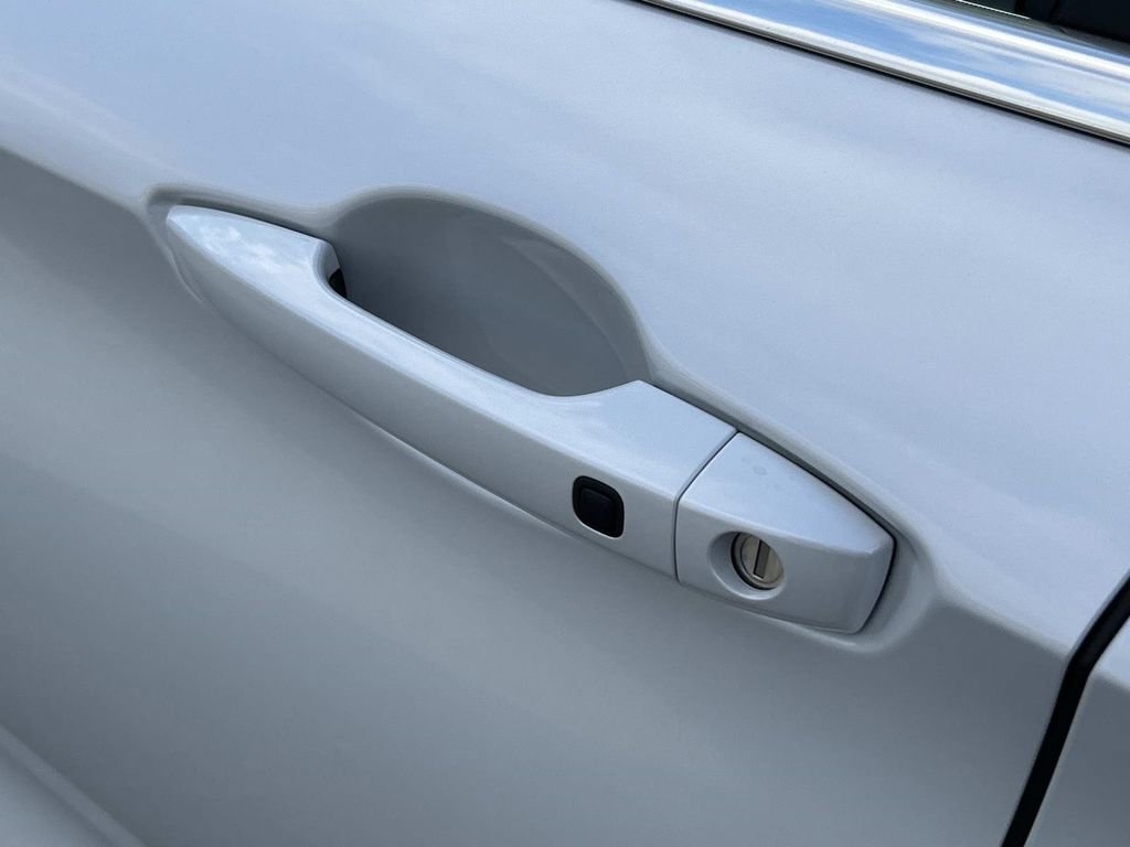 New 2026 Mitsubishi Outlander SE AWD/4WD image 14
