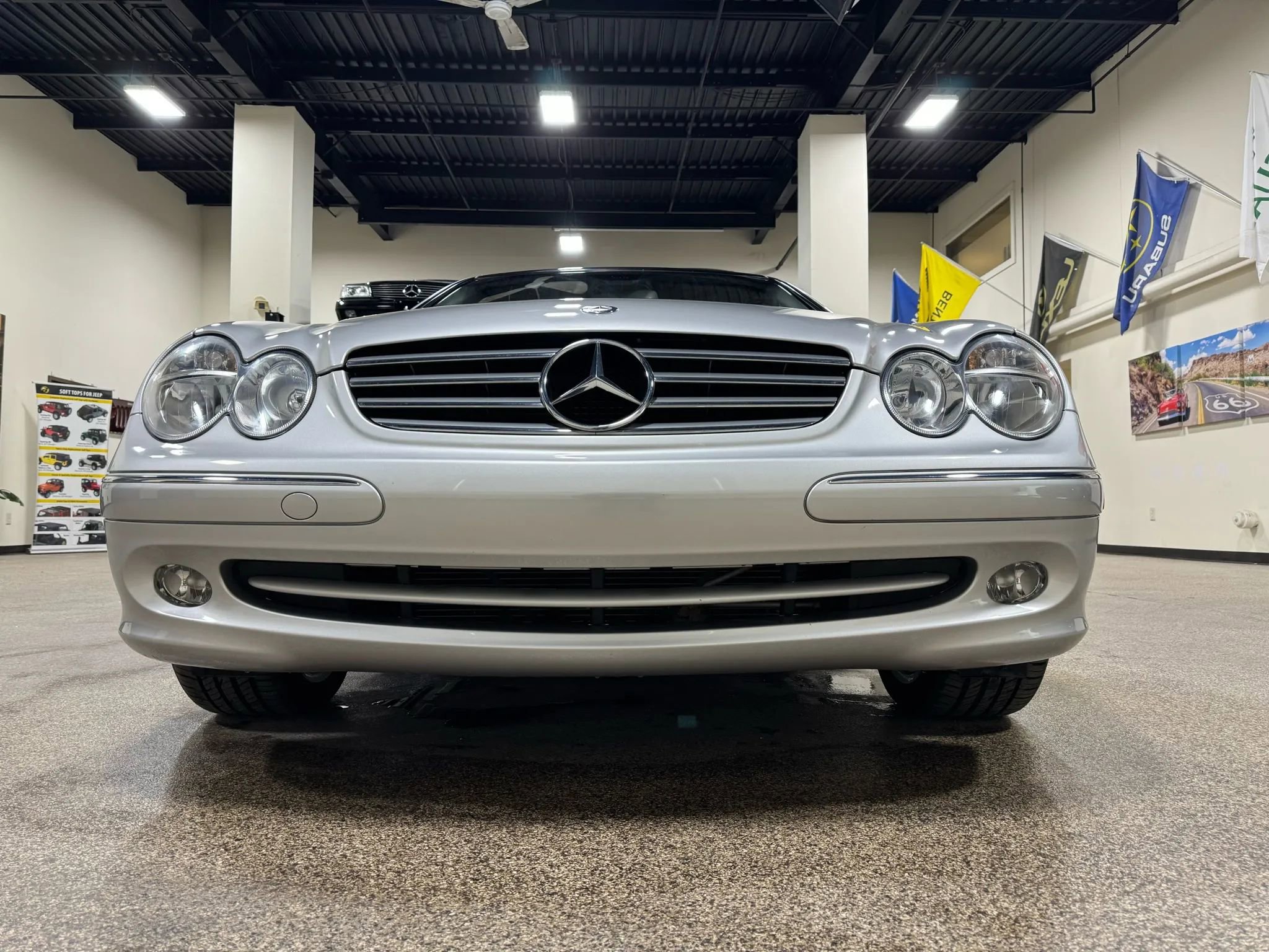 Used 2005 Mercedes-Benz CLK 320 Cabriolet image 14