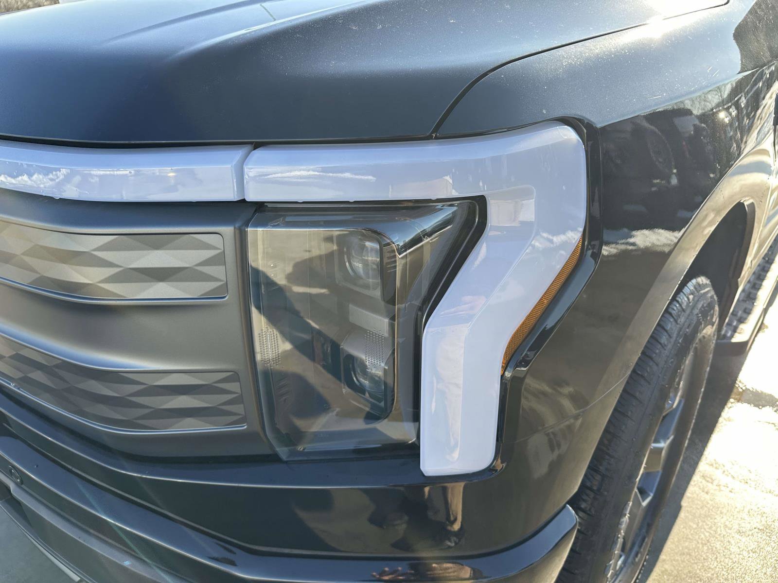 New 2025 Ford F150 Lightning Lariat image 7