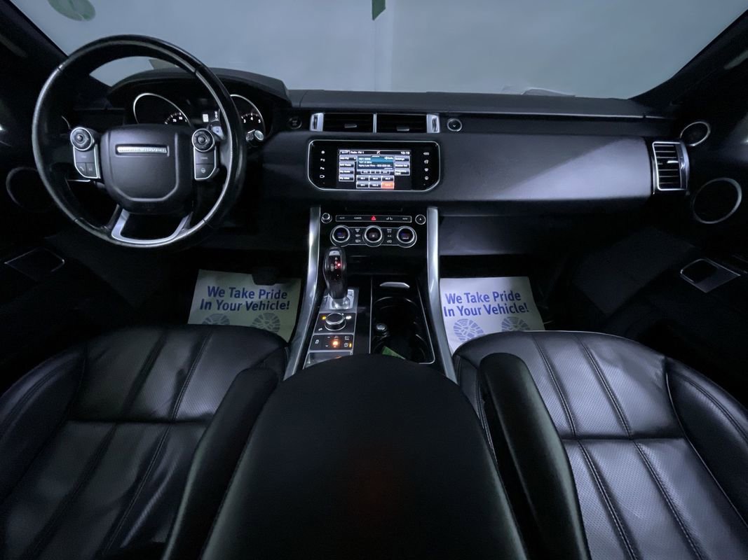 Used 2016 Land Rover Range Rover Sport HSE image 17