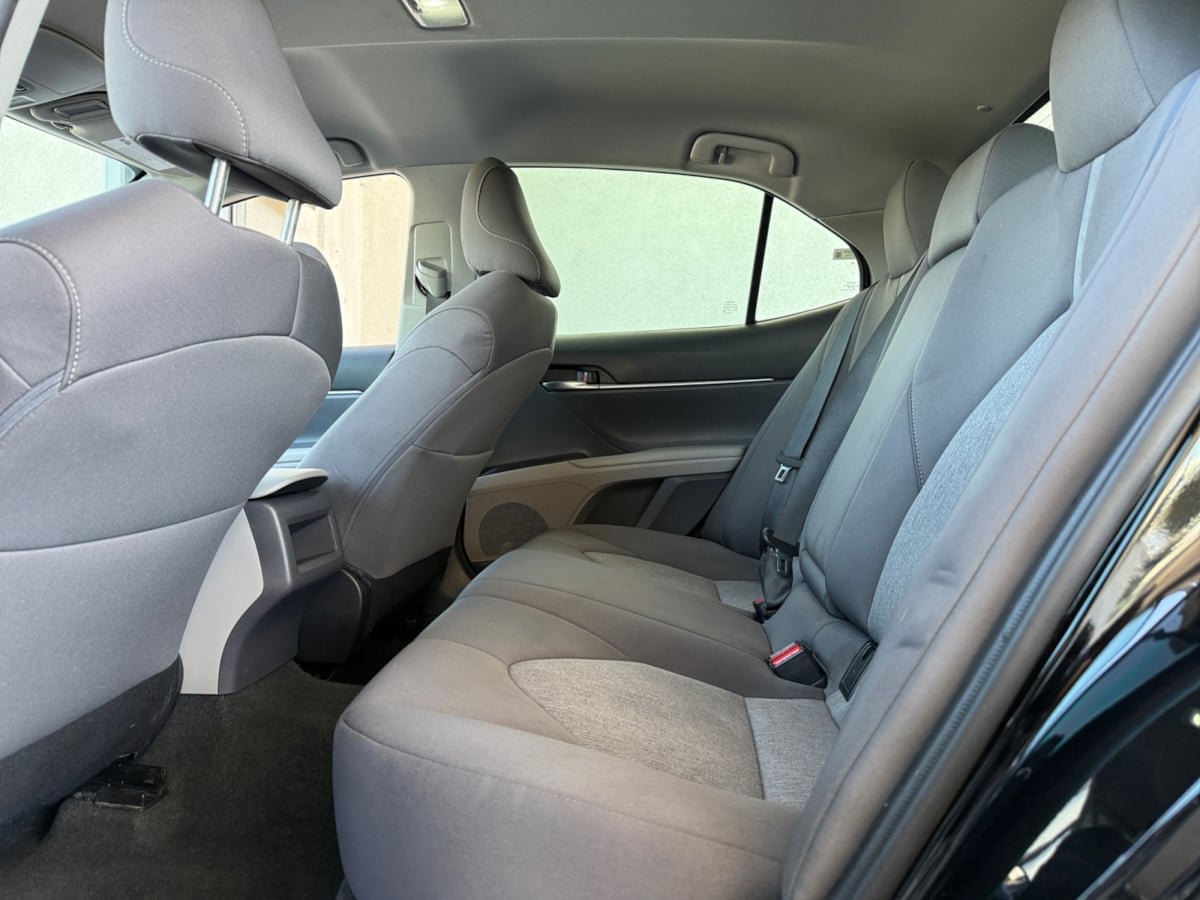 Used 2023 Toyota Camry LE FWD image 15