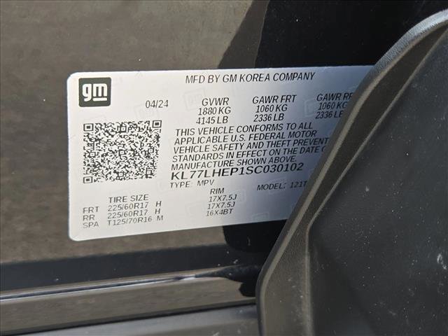 Used 2025 Chevrolet Trax LT w/ Sunroof Package image 24