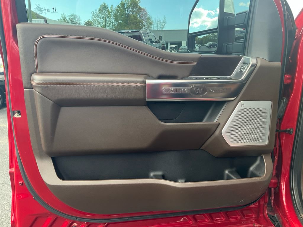 Certified 2023 Ford F250 King Ranch w/ Chrome Package image 17