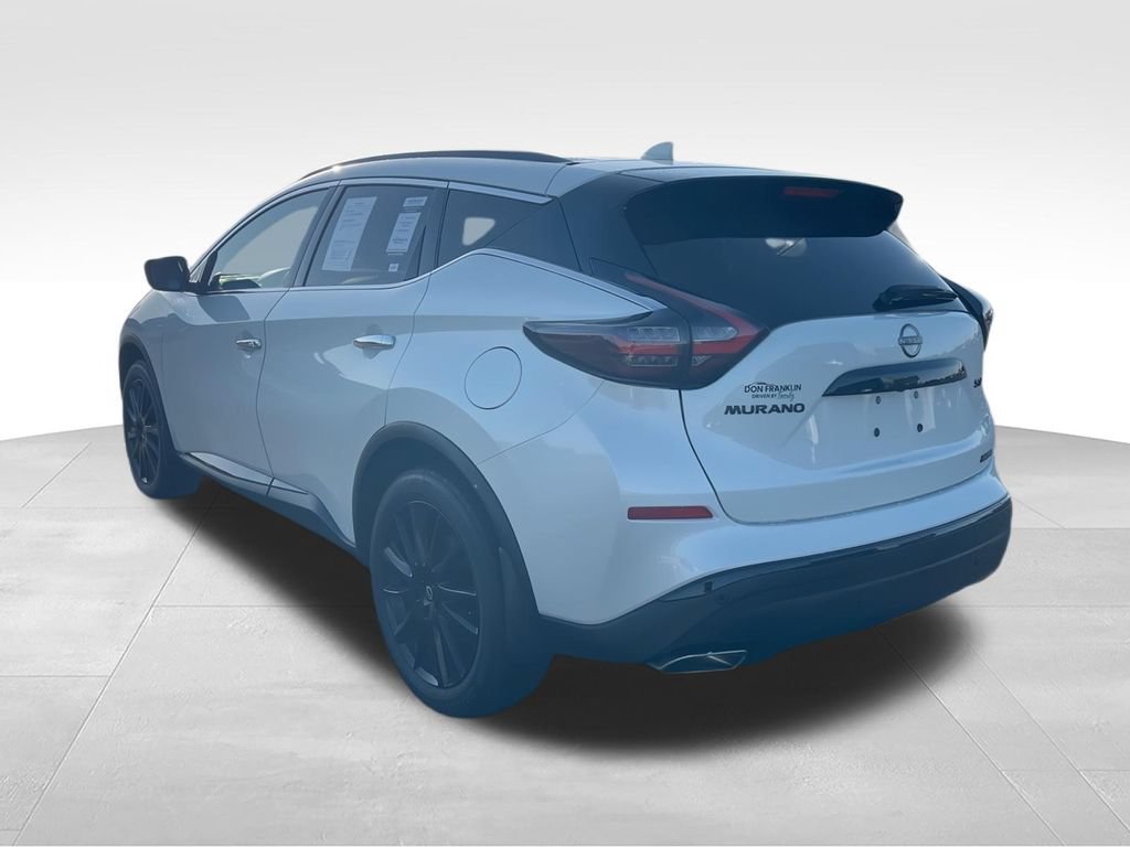 Used 2023 Nissan Murano SV w/ SV Midnight Edition Package FWD image 6