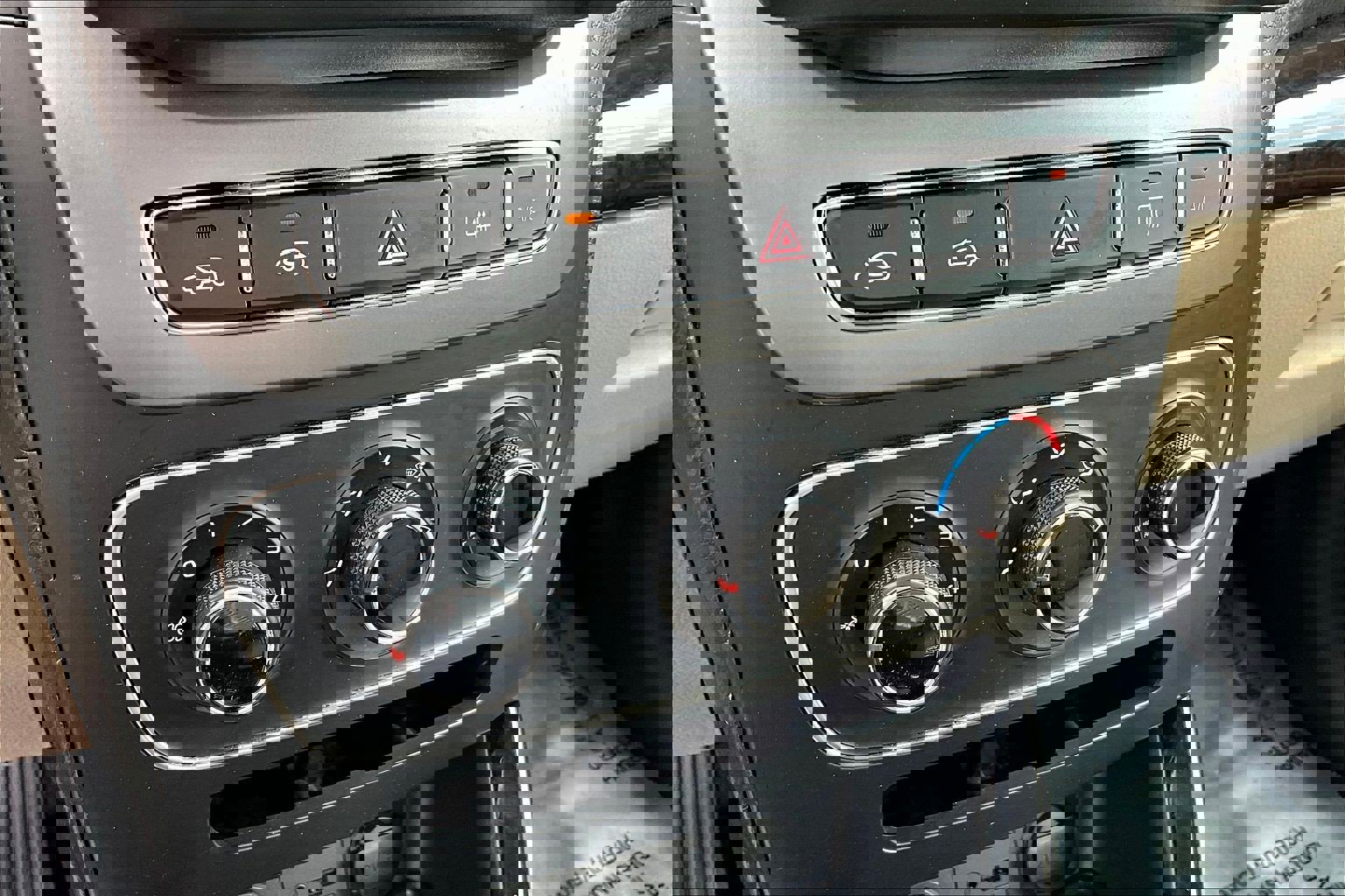 Used 2015 Kia Sorento LX image 14