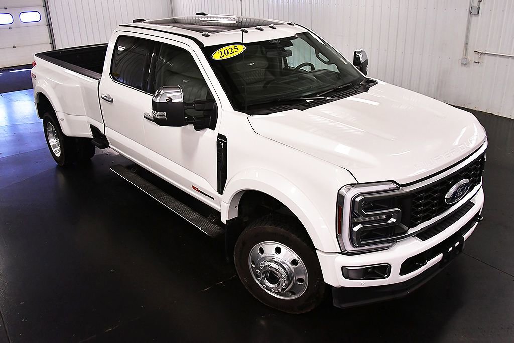 Used 2025 Ford F450 Platinum w/ Platinum Plus Package AWD/4WD image 15