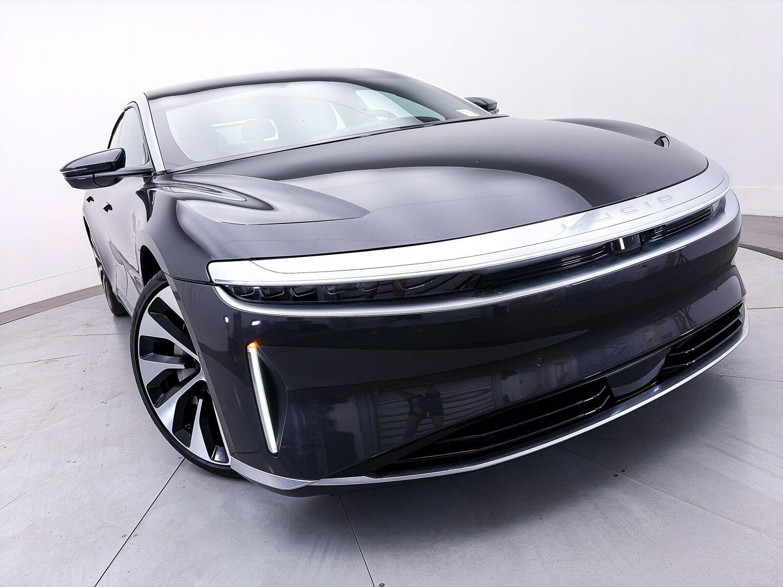 Used 2023 Lucid Air Touring AWD/4WD image 8