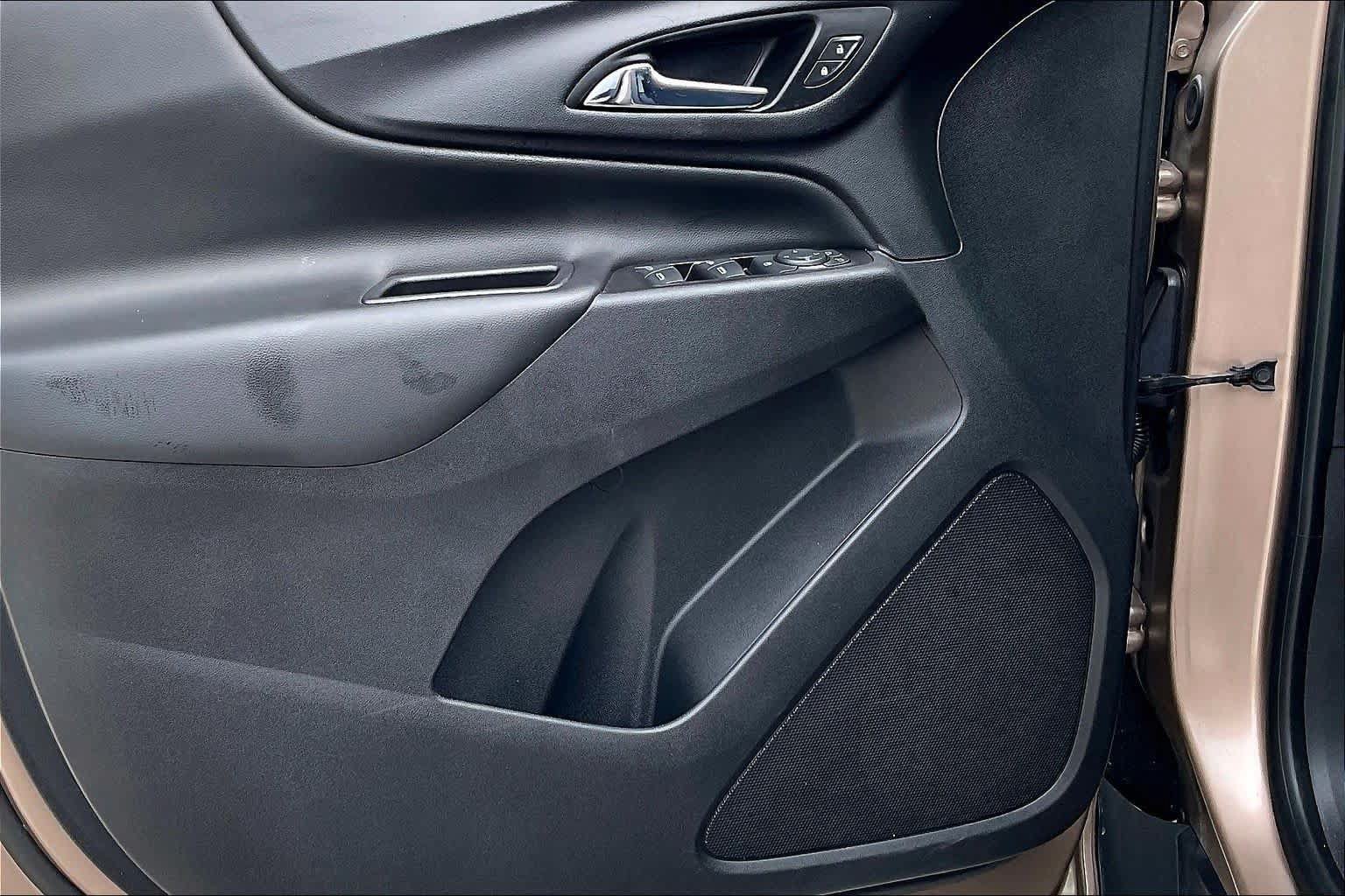 Used 2019 Chevrolet Equinox LT FWD image 22