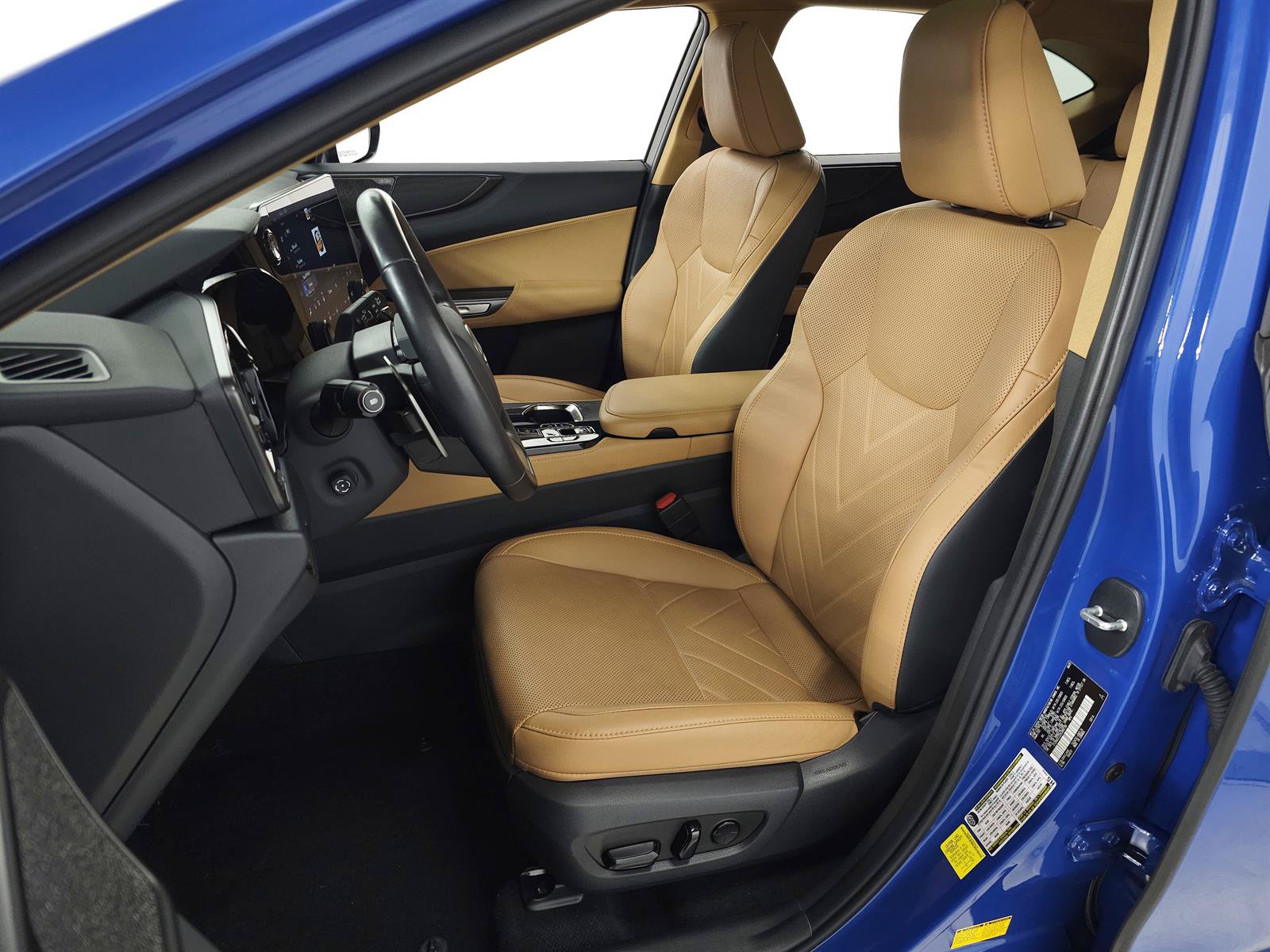 Certified 2025 Lexus NX 350 AWD w/ Accessory Package (2T) image 19