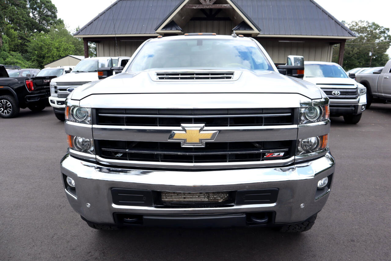 Used 2019 Chevrolet Silverado 2500 LTZ w/ Duramax Plus Package image 2