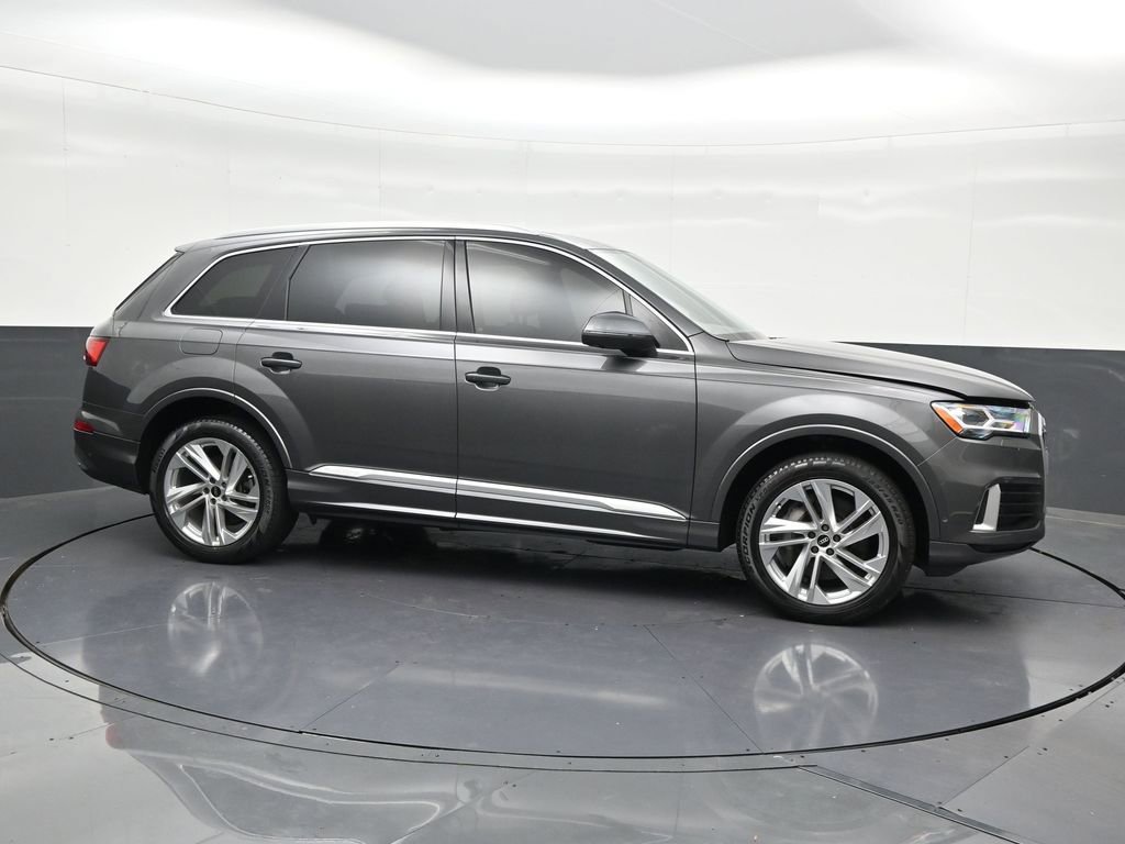 Used 2021 Audi Q7 2.0T Premium Plus w/ Premium Plus Package AWD/4WD image 7